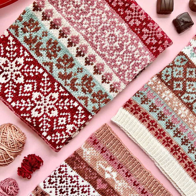 Valentine's 1 Doodle (Infinity Cowl)