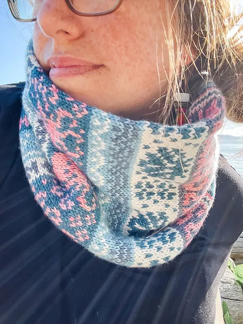 Ocean 1 Doodle (Infinity Cowl)