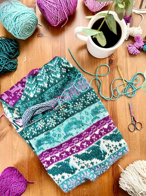 Arctic Doodle (Infinity Cowl)