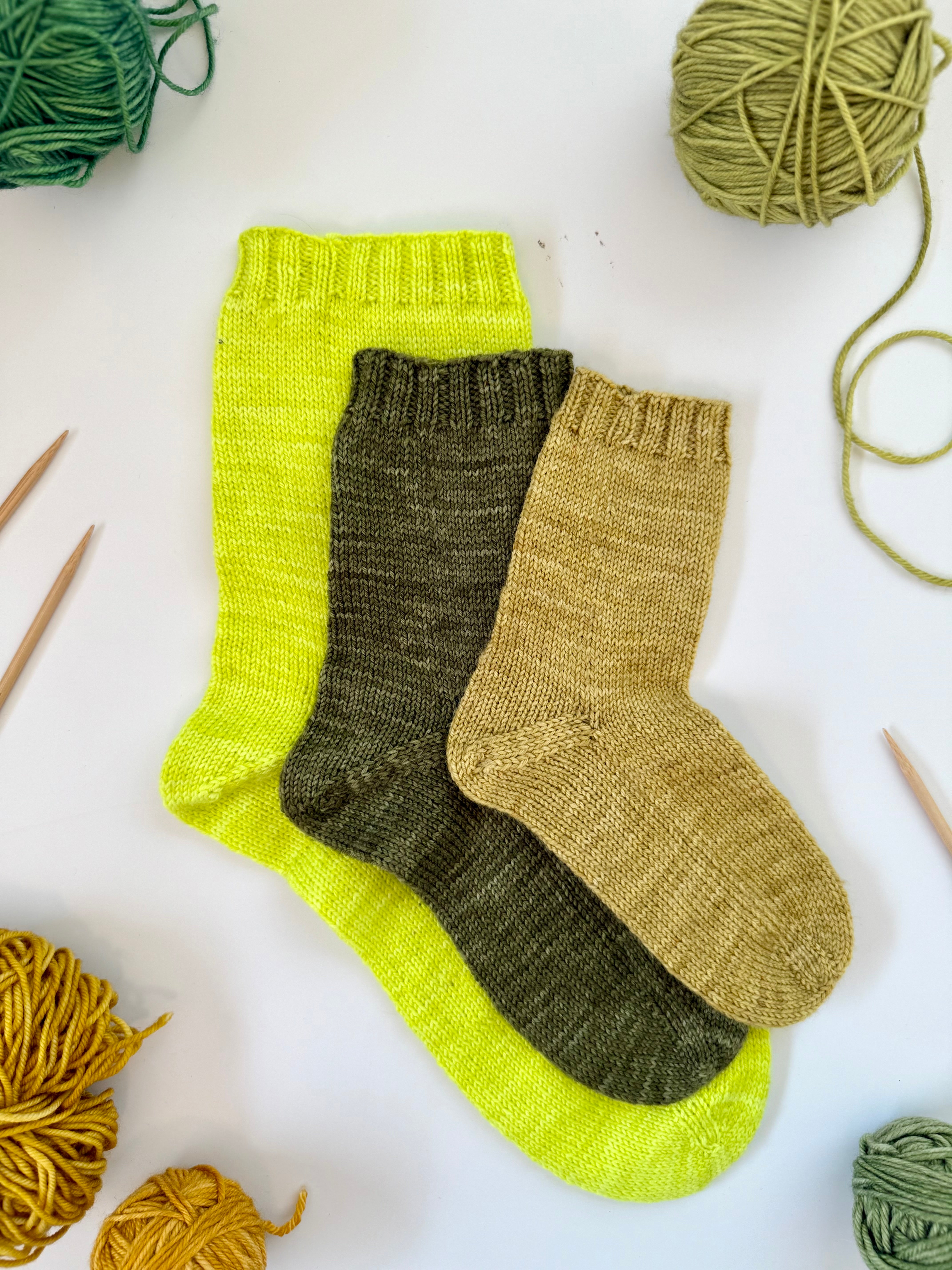 Base Doodle Toe-Up Socks (Fingering)