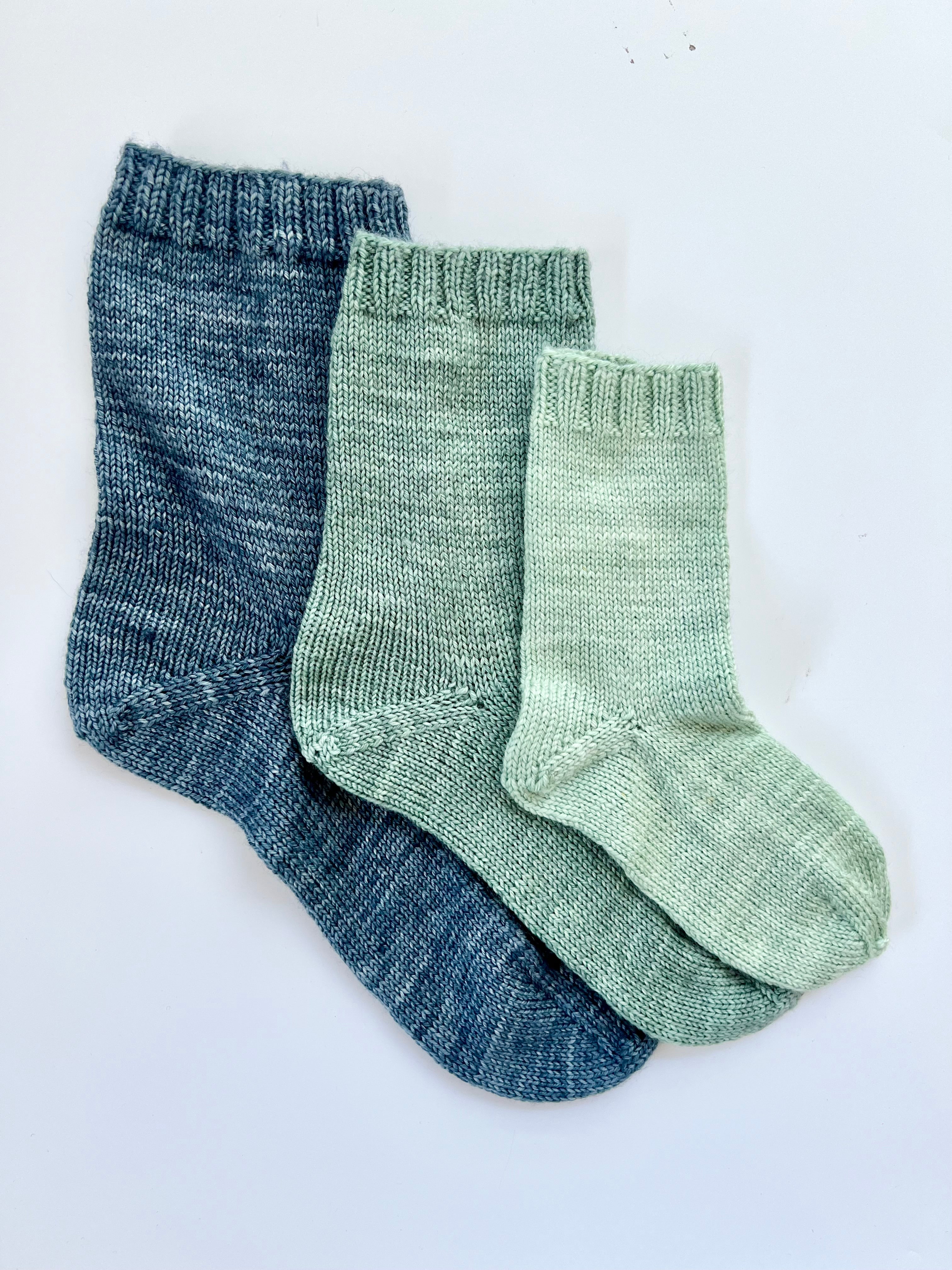 Base Doodle Top-Down Socks (Fingering)