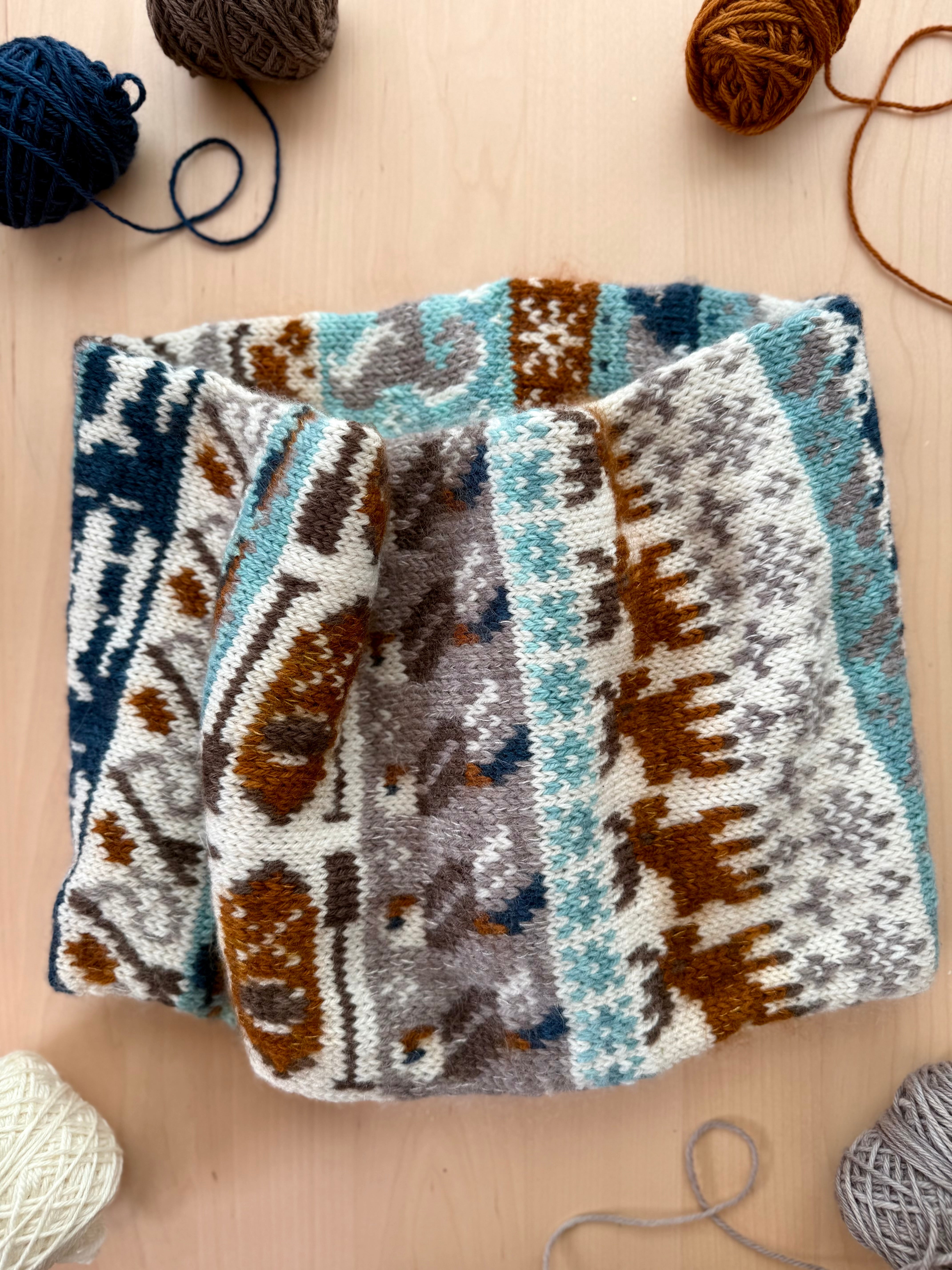 Alaska Doodle (Infinity Cowl)