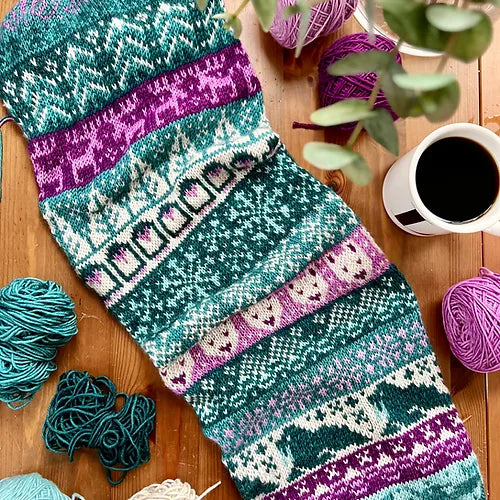 Ravelry: Zipper Socks pattern by Patti Waters