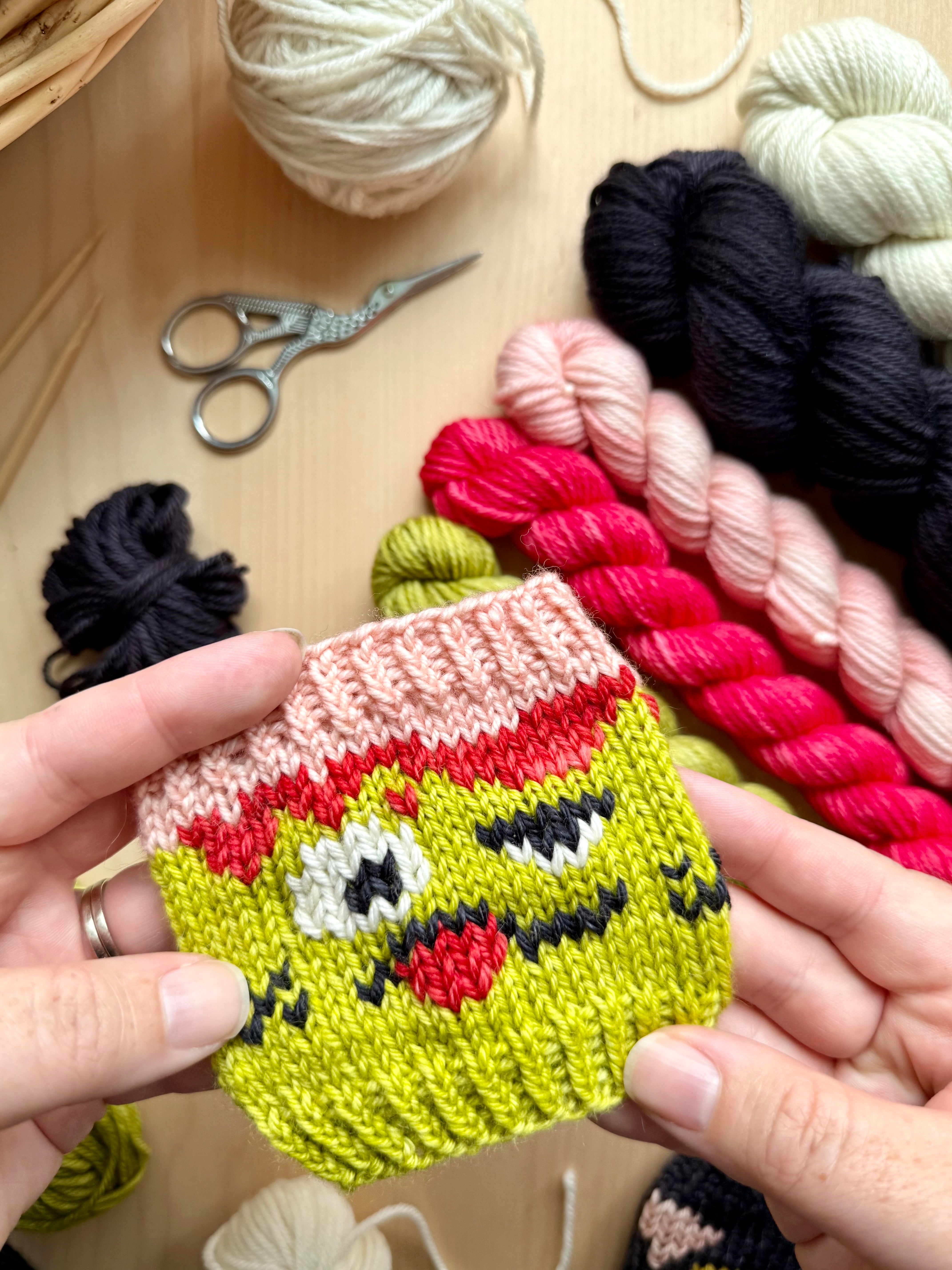 Monster Faces Doodle: Cup Cozy Project + Yarn Kit