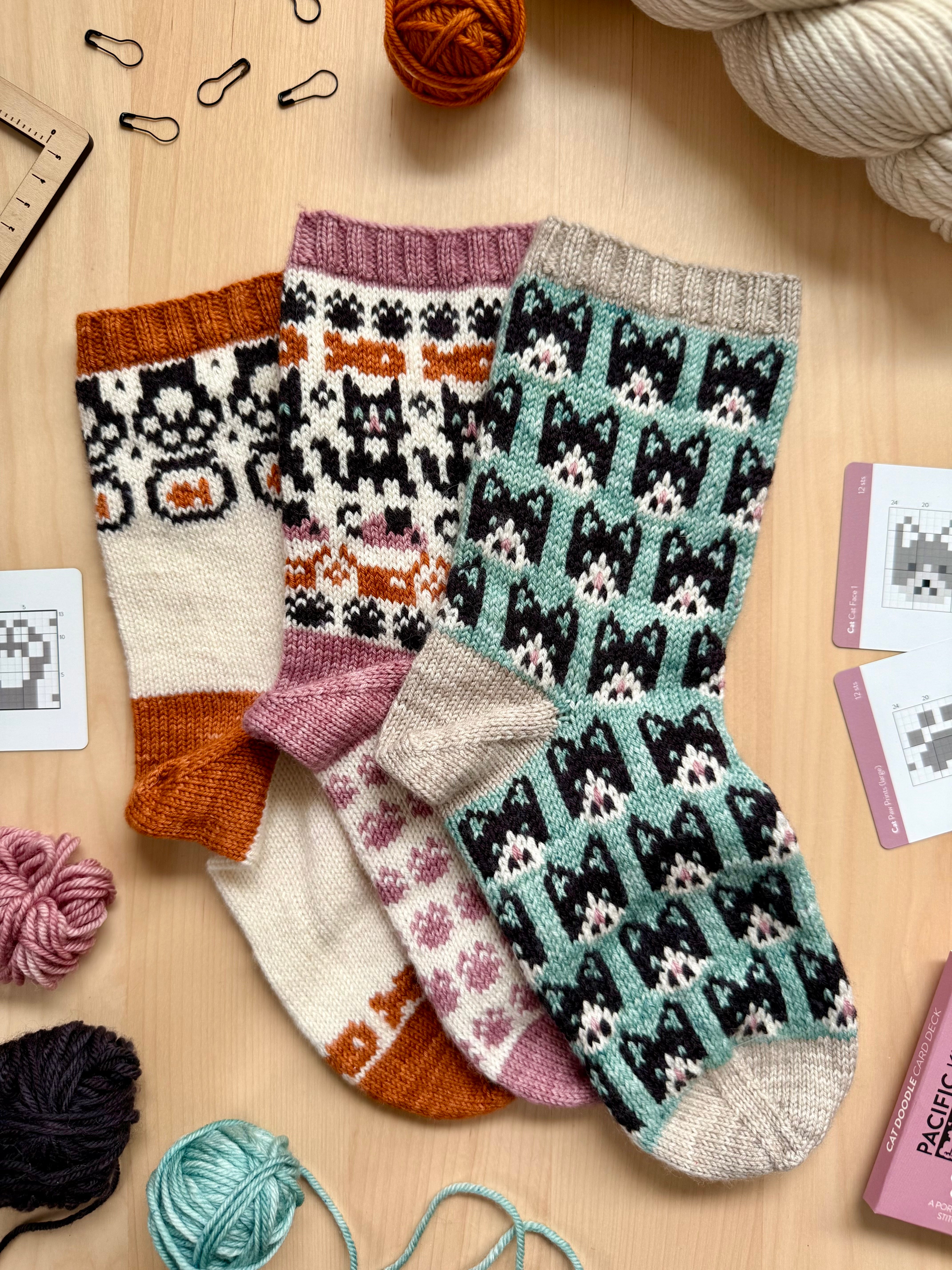 Cat Doodle (Socks)