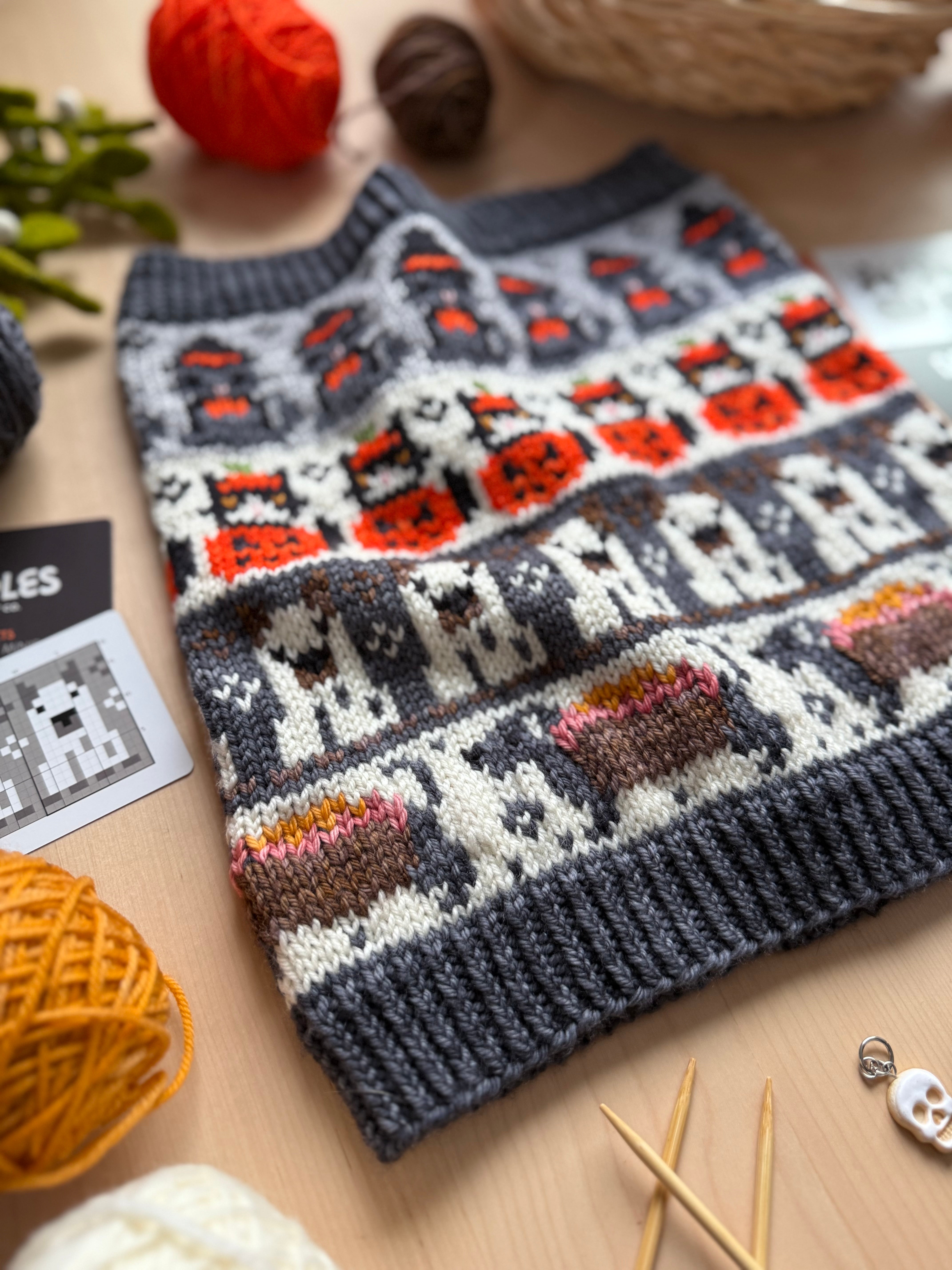 2025 Autumn Pets Doodle (Standard Cowl)
