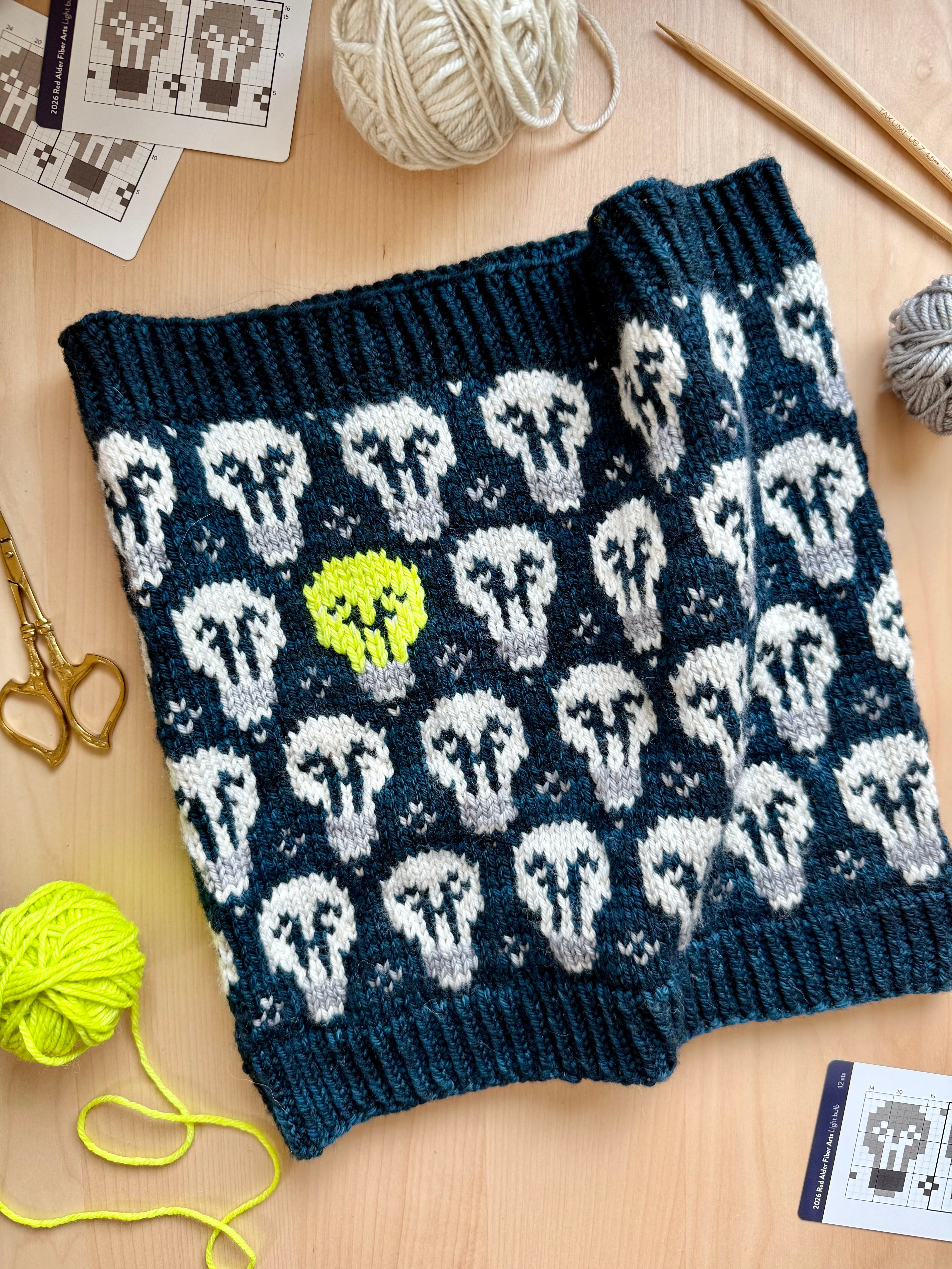 2026 Red Alder Doodle (Standard Cowl)
