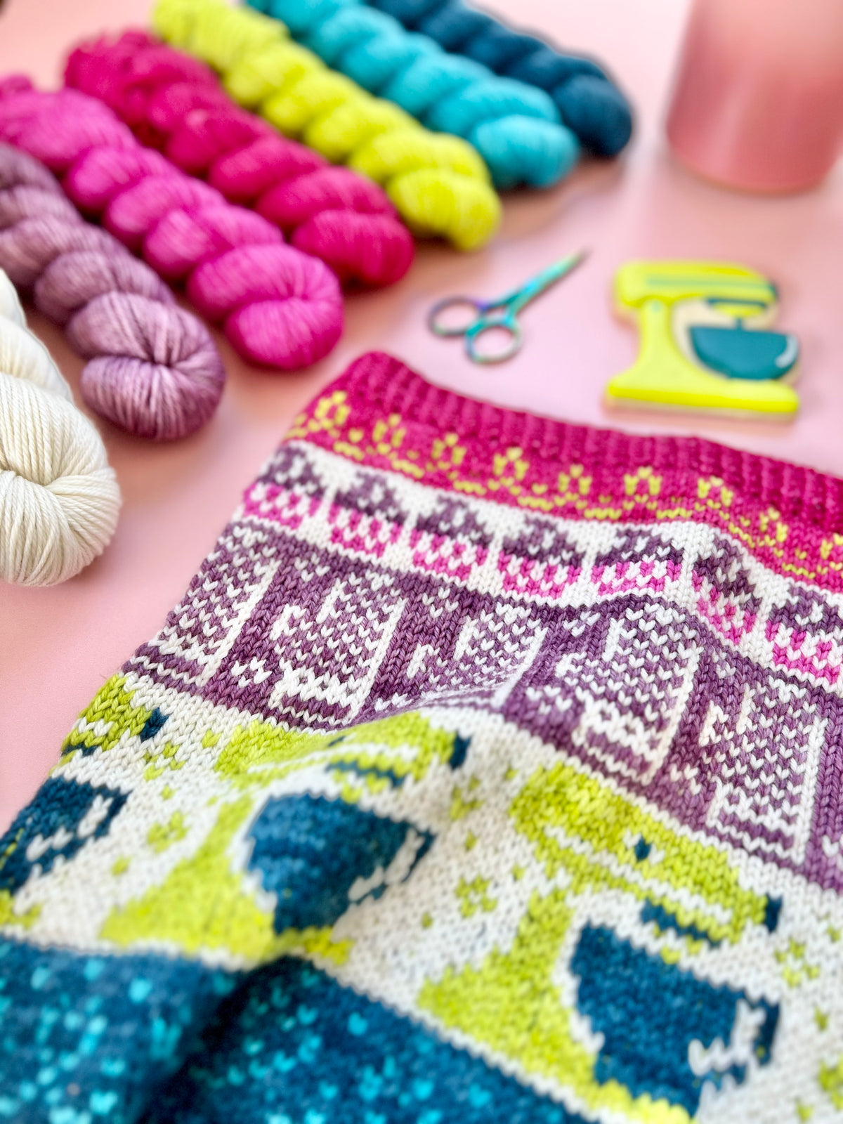 Baking Doodle (Standard Cowl) | Pacific Knit Co