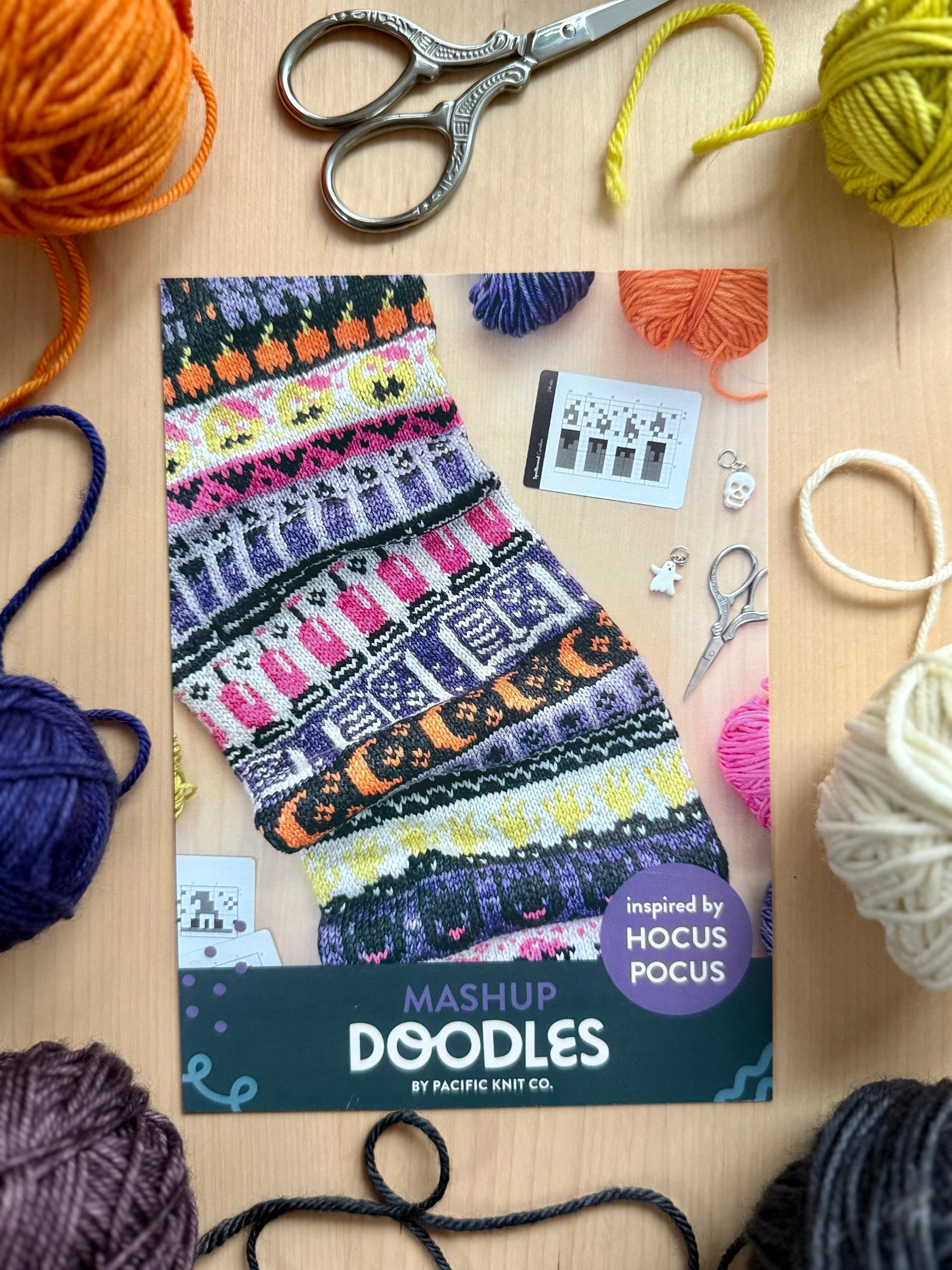 Doodle Mashup Postcards: Halloween (Set of 8)