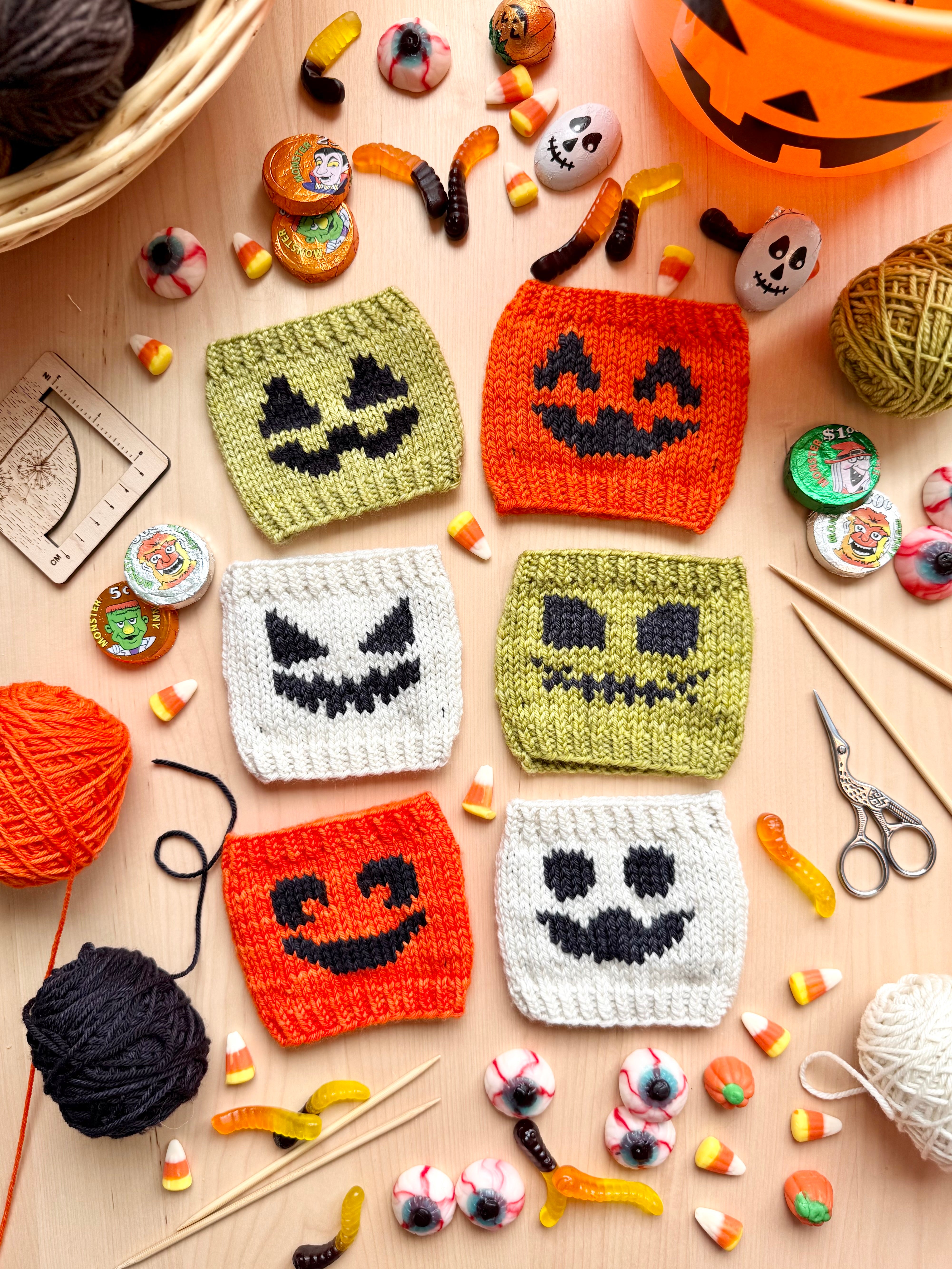 Jack-O-Lantern Doodle (Cup Cozy)
