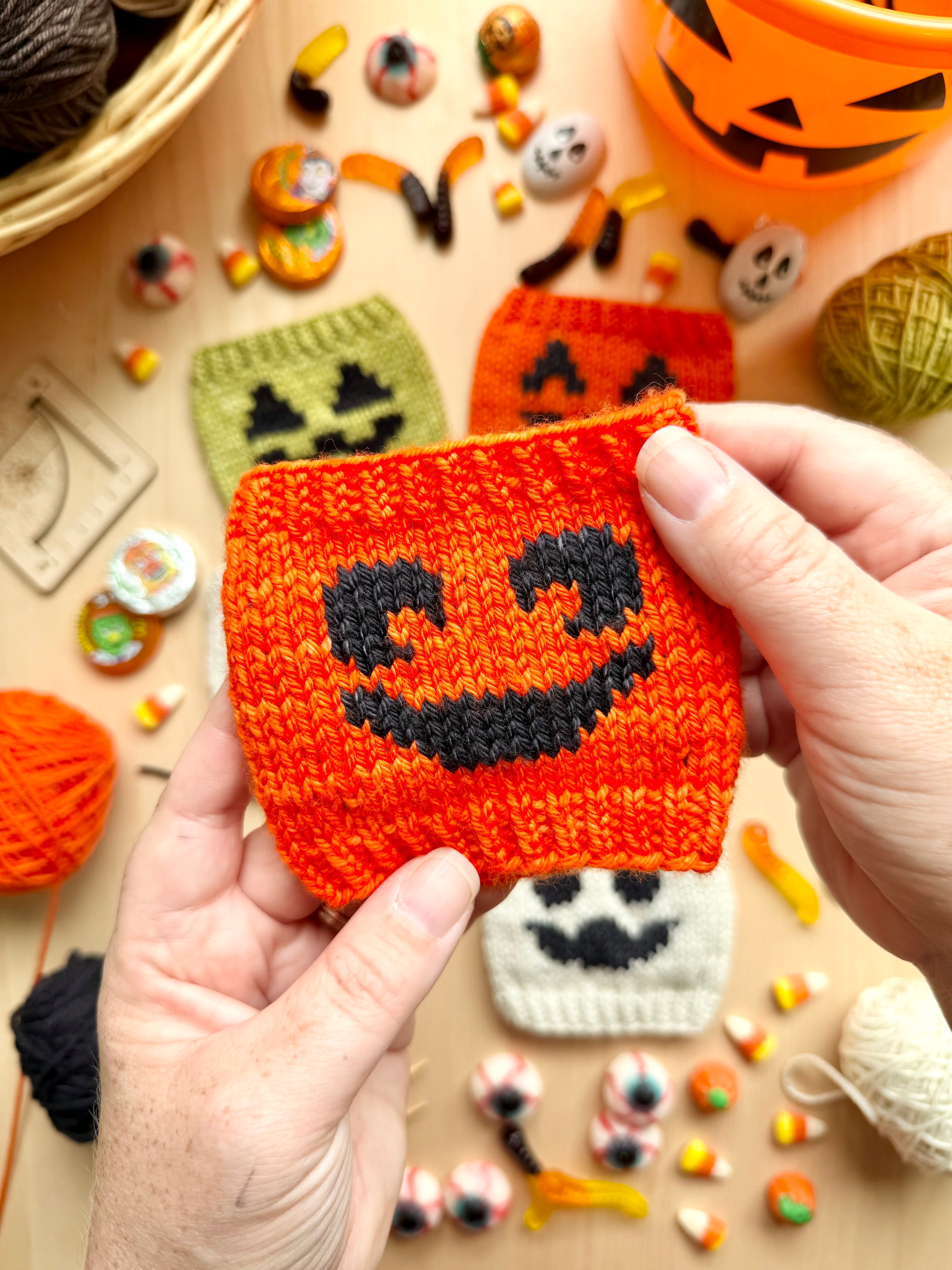 Jack-O-Lantern Doodle (Cup Cozy)