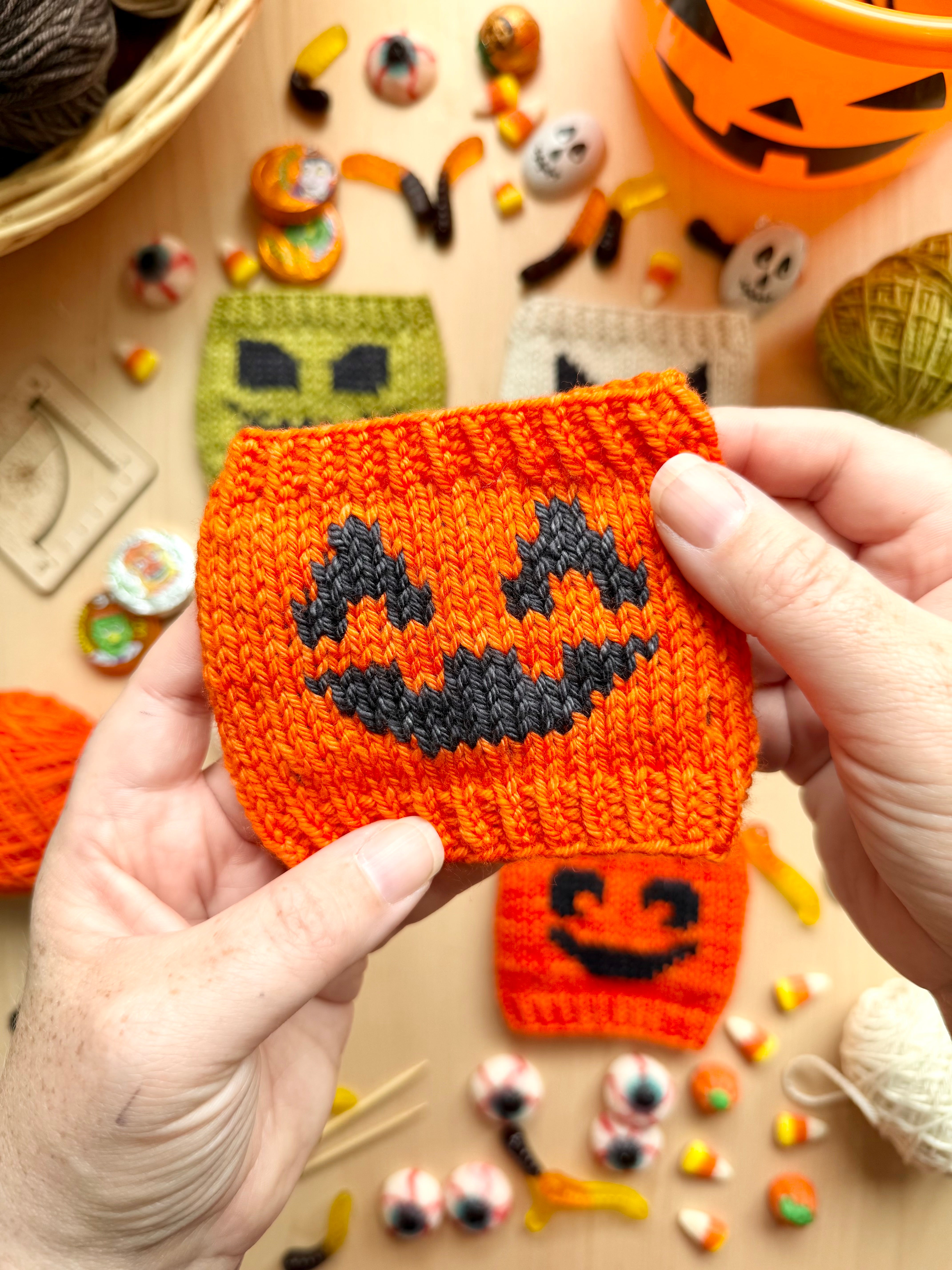 Jack-O-Lantern Doodle (Cup Cozy)