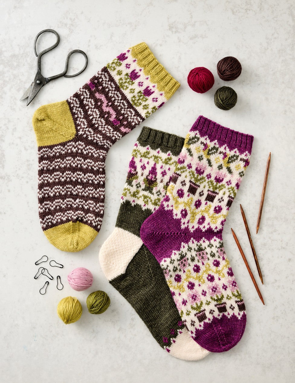 Doodle Sock Knitting Directory Book
